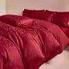 Juego nupcial de jacquard rojo de cuatro piezas hecho de algodón puro apto para la piel, funda nórdica de boda, sábana, juego de ropa de cama para novia, viene con una bolsa de regalo