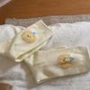 IOULOR calcetines de tubo de algodón aeróbico con cabeza de oso de dibujos animados estilo ins otoño e invierno para niñas suaves cerosos absorbentes de sudor calcetines comodín al por mayor
