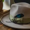 Nuevo sombrero de fieltro de oveja directo de fábrica sombrero de fieltro de oveja color liso decoración de cinta de tela verde sombrero de fieltro de lana pura