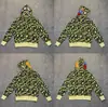 Sudadera con cremallera y camuflaje de tiburón Bape de moda para hombre y mujer, estilo pareja, cárdigan chaqueta con capucha holgado de forro polar puro de moda para hombre