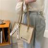 Bolsa feminina tecida 2022 nova primavera simples bolsa tote grande capacidade palha tecida feminina Coreia do Sul bonita bolsa transversal