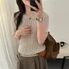 Camiseta de Tricô com Gola Redonda Artística Retrô Feminina Verão Nova Simples para o Dia a Dia Temperamento Ombro Normal Manga Curta Top