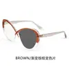 Óculos Retro com Lentes que Mudam de Cor Anti-Luz Azul para Mulheres, Óculos de Sol Europeus e Americanos de Cat-Eye Planos, Podem ser Combinados com Graus de Miopia, Atacado de Fabricante
