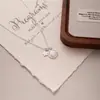 Nuevo Collar con Colgante de Flor Deseosa Cuatro en Uno Estilo Chino para Mujer, Cadena para Clavícula Exquisita de Lujo Ligero Retro, Accesorio Versátil de Nicho