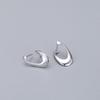 Pendientes geométricos irregulares de plata de ley 925 para mujer, estilo frío, de alta calidad, ligeros y lujosos, pendientes transfronterizos de comercio exterior europeo y americano.