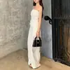 Conjunto de Duas Peças Elegante e Jovem: Top Tubinho com Calça Wide Leg de Cintura Alta - Design Estiloso para o Verão 2026