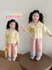 Conjunto de Dibujos Animados para Niña Primavera 2026 Nuevo Elegante y Moderno Super Lindo para Niños Conjunto de Primavera Informal de Dos Piezas para Bebé