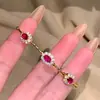 Pulsera de Encaje Estilo Vintage con Circonita Roja 2026 para Mujer, Sensación Retro Única de Alta Gama, Tachonada de Diamantes, Pulsera Elegante y Versátil