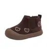 Botas de Algodão para Bebê Tendência 2024 Inverno Novo Botas Casuais Quentes com Forro de Lã para Crianças Botas Curtas de Cano Baixo para Meninos e Meninas Comércio Exterior