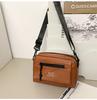 Bolso para teléfono móvil de moda transfronteriza para hombres y mujeres, estilo casual, tipo cartera Joker, estilo funcional, bolso de hombro oscuro, bolso sencillo y moderno.