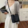 Bolsa Feminina 2026 Novo Modelo Bolsa Saco para Mulheres, Grande Capacidade, Bolsa de Ombro Versátil para o Dia a Dia, Bolsa Casual