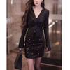 2422 Daaimaiyiyuan 2025 Nueva Camiseta Base de Moda de Manga Larga con Cuello en V y Corte Slim-Fit para Mujer con Falda de Lentejuelas de Cintura Alta