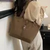 Bolso de Hombro Retro de Gamuza para Mujer 2026 Nuevo Otoño Retro de Gama Alta para Viajar Gran Capacidad