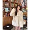 Casaco de Bolinha Peluda para Mulheres no Outono e Inverno Estilo Coreano Roupa de Trabalho Diária Comprimento Médio Aveludado Espesso Quente Casaco para Efeito Emagrecedor Mulheres