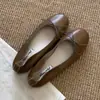 Zapatos planos, bailarinas de estilo francés con lazo, zapatos de punta poco profunda, nueva colección 2026, zapatos de mujer de suela blanda, zapatos sin cordones, zapatos de abuela