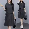 Conjunto de Saia Modeladora para Afinar a Cintura, Tamanho Plus, para Primavera e Outono, Estilo Coreano, Moletom com Amarração na Cintura e Saia Evasê, Conjunto de Duas Peças Moderno