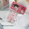 Pequeños regalos de fiesta empaquetados individualmente, lindos colgantes de peluche, muñecos de dibujos animados, muñecos para lanzar en bodas, recuerdos de fiesta y decoraciones colgantes