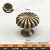 Manija de Armario de Bronce Francés Casual Manija de Cajón Escandinavo Gabinete Zapatero Puerta Accesible Lujo Sólido Retro Manija de Gabinete