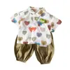 Nuevo Conjunto de Ropa para Niños 2026 para Niños, Conjunto de Dos Piezas de Manga Corta con Estampado de Corazones y Pantalones Cortos, Ropa Casual para Niños Estilo Playa