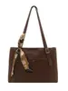 Bolsa de Viaje Transfronteriza para Mujer de Gran Capacidad Portátil Bolsa de Madre 2025 Nueva Moda Tendencia Versátil Retro Bolso de Hombro Cruzado