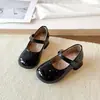 Zapatos Mary Jane para Niña Dulce 2026 Primavera/Otoño Nuevo Estilo Zapatos de Charol para Niña Tacón Grueso Estilo Academia Zapatos de Piel Correa Única Hebilla Planos