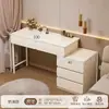 Penteadeira cuidadosamente selecionada para quarto, mesa de cabeceira simples e moderna, mesa de maquiagem com armário de armazenamento, nova escrivaninha de maquiagem integrada em estilo creme