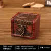 Caja cuadrada pequeña personalizada al por mayor estilo antiguo, caja de almacenamiento de dulces de boda de madera retro europea, accesorio de fotografía envejecido puramente hecho a mano