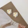 Rhinestones de Vidro Cor Aurora em Formato de Coração com Fundo Prateado Pedras Costuradas à Mão Acessórios de Cabelo DIY Joias Artesanais Acessórios de Decoração