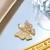[Oro Real de Cobre] Mariposa Rota Comercio Exterior Transfronterizo DIY Joyería Hecha a Mano Cobre Circonio Incrustación de Micro Joyas Accesorios de Colgante