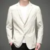 Novo Terno Casual de Primavera Masculino Estilo Coreano Slim-fit Cor Sólida Respirável Pequeno Terno Camada Única Estilo Ocidental Versátil Jaqueta Fina