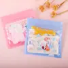 Funda protectora linda para tarjeta de autobús, insignia de tarjeta de comida para estudiantes, permiso de trabajo, certificado de control de acceso para exhibición en el campus, cubierta de tarjeta de fábrica, tarjeta de puerta