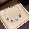 Pulsera Súper Brillante con Broche Ovalado de Circonita, Lujo Ligero, Sensación de Alta Gama, Estilo de Nicho, Accesorio de Mano Exquisito y Versátil