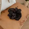Elástico de Cabelo Dupla Camada com Bolinhas e Listras em Tecido Estilo Coreano, Design Doce e Único, Toque de Luxo Leve e de Alta Qualidade, Acessório de Cabelo Exquisito