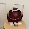 Bolsa de ombro transversal simples de nicho transfronteiriça grande capacidade novo estilo outono 2026 moderna versátil textura bolsa feminina