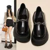 Mocasines Negros de Suela Gruesa para Mujer 2026 Nuevo Estilo de Primavera Zapatos que Aumentan la Altura para Combinar con Faldas Zapatos Slip-On con Hebilla JK para Mujer