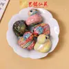 Figurilla de Gato de Orejas Largas con Laca de Ébano Yiming Xianyuan Laca Gato Curioso Adorno en Forma de Corazón de Ciervo