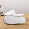 Pantuflas Desechables para Casas de Huéspedes y Habitaciones de Hotel, Engrosadas y Antideslizantes, Logo Personalizable, Material de Terciopelo Coral, Exclusivamente para Hoteles