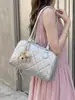 Bolsa Feminina Transfronteiriça 2026 Verão Nova Tendência Bolsa de Ombro Acolchoada Grande Capacidade Elegante Versátil Bolsa de Mão Bolsa Almofada