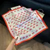 Pañuelo de Seda 70 Cuadrado Moda Coreana de Alta Gama Versátil Profesional Seda Sintética Pequeño Pañuelo de Cuello Estampado Retro Pañuelo de Seda para Mujer