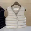 Chaleco Ligero de Plumas con Cuello en V Estilo Corto para Mujer, Nuevo Producto Otoño e Invierno 2026, Chaleco Cálido para Usar como Capa Interior debajo de Abrigos, No Pierde Plumas