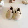 Zapatos Peludos Estilo Coreano para Niños 2026 Invierno Personalidad Niñas Zapatos de Algodón Más Terciopelo Estampado de Leopardo Zapatos Birkenstock Mocasines para Bebé