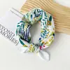 Pedidos Japoneses y Coreanos 58 Bufandas de Seda Bufandas Cuadradas Pequeñas Pañuelos para la Cabeza de Mujer Versátiles Estampado Paisley Bufandas de Algodón y Lino Venta al por Mayor Verano Estilo Delgado