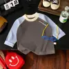 Camiseta de Manga Larga Raglán con Bloques de Color Estilo Coreano para Niños Primavera y Otoño para Niños Niñas Bebés Transpirable Capa Base Ropa Versátil para Niños