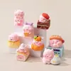 Muñeca Cerdo de Postre Nueva Linda y Tierna Joyería DIY Accesorios Pequeños Bolsita Sorpresa Par Adornos Pequeños de Resina para Escritorio