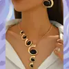 Colar Brincos Pingente Geométrico Transfronteiriço Europeu e Americano Conjunto Versátil da Moda Personalidade Estilo Minimalista Joias para Mulheres com um Toque de Luxo