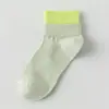 Meias 100% Algodão para Mulheres, Meias de Cano Médio para Primavera e Verão, Absorventes de Suor, Antiodor, Antipelos, Meias Esportivas Fitness Color Block Dopamina
