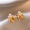 Colgante de Zirconia con Lazo Aguja de Plata Pendientes Sencillos de Moda Pendientes de Lujo Ligero de Gama Alta Pendientes de Estilo Fresco Artístico para Mujer