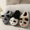 Chinelos Fofos de Desenho Animado para Dedo do Pé para Mulheres 2025 Outono e Inverno Nova Moda Versátil Confortáveis Antiderrapantes Chinelos de Algodão para Mulheres