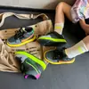Sapatos de Cobertura Impermeáveis Infantis para Primavera e Outono Tênis Esportivos Leves de Cano Alto para Meninos Calçados Infantis Tênis Casuais de Cano Baixo com Solado Macio para Meninas