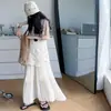Conjunto de Verão para Meninas 2026 Novo Doce Menina Estilo Coreano Top com Bordado Pesado e Saia Plissada Conjunto de Duas Peças